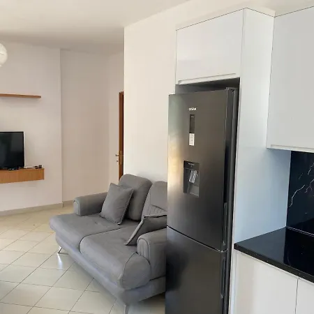 Apartmentsmarino Himare Exterior photo